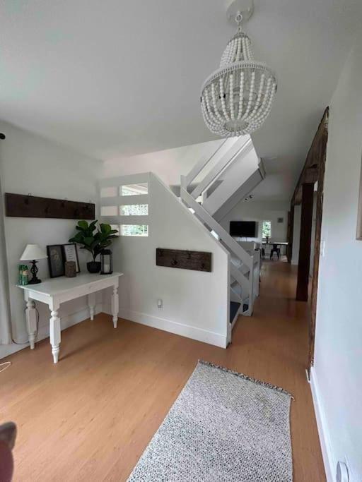 Cottage Retreat On 11 Acres Flesherton Buitenkant foto