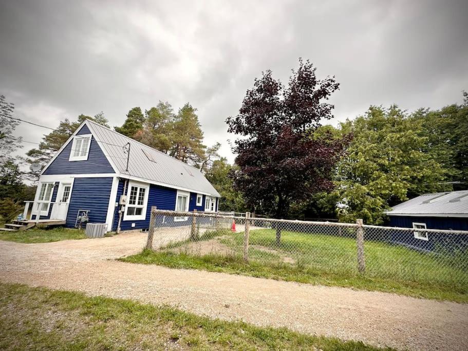 Cottage Retreat On 11 Acres Flesherton Buitenkant foto